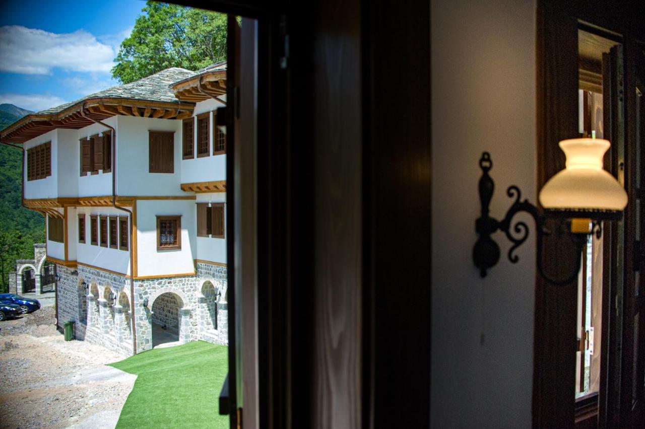 Guest Mansion, Гостински Палат Rostusa Exterior foto
