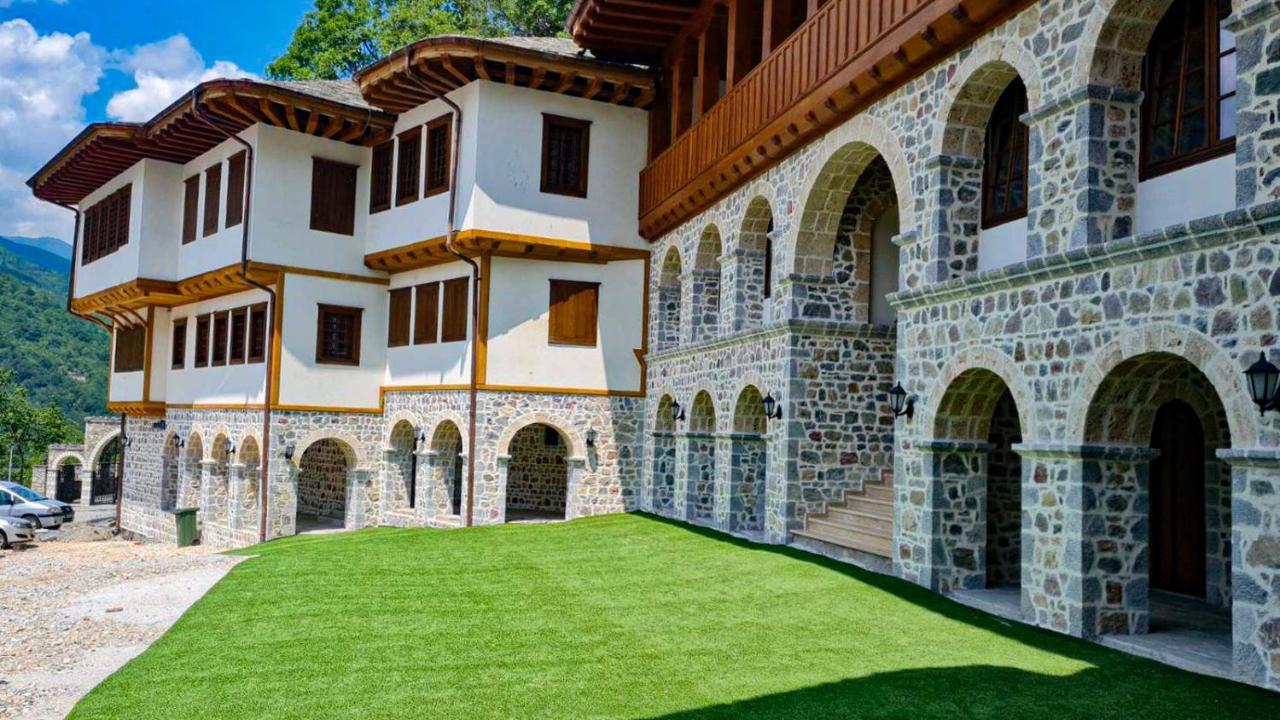 Guest Mansion, Гостински Палат Rostusa Exterior foto